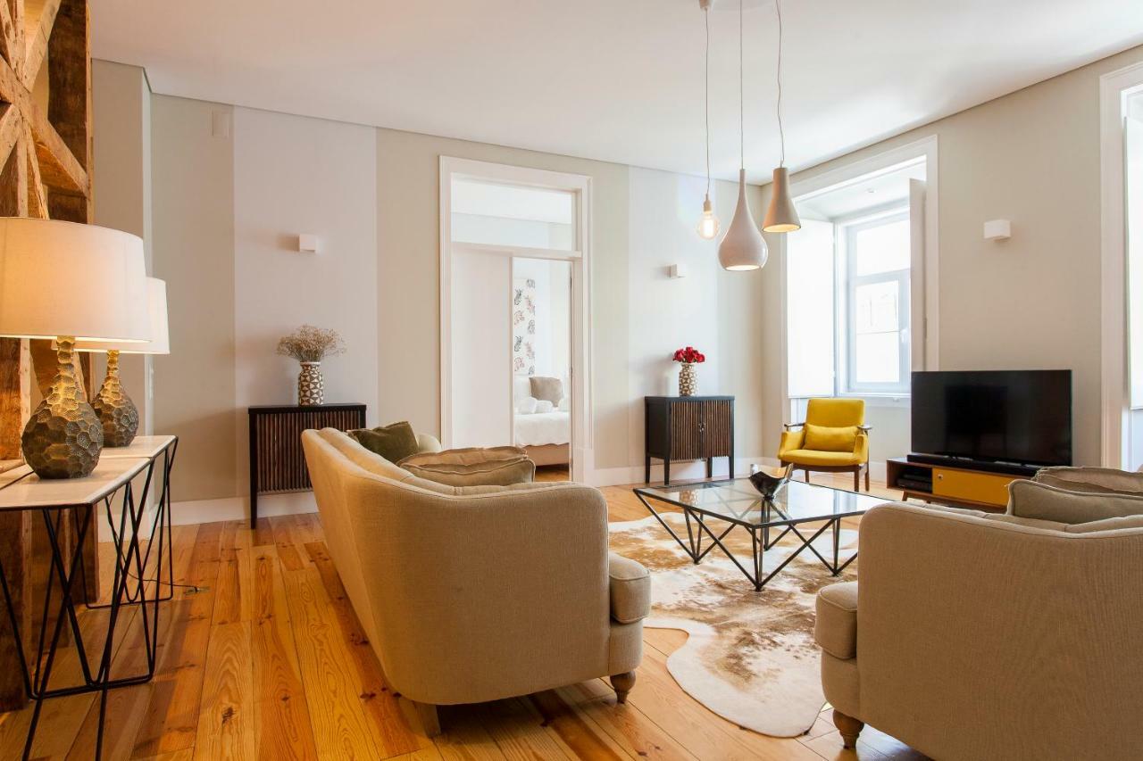 Joivy Deluxe 3br With Workspace By Figueira Sq And Rossio Subway Apartment *