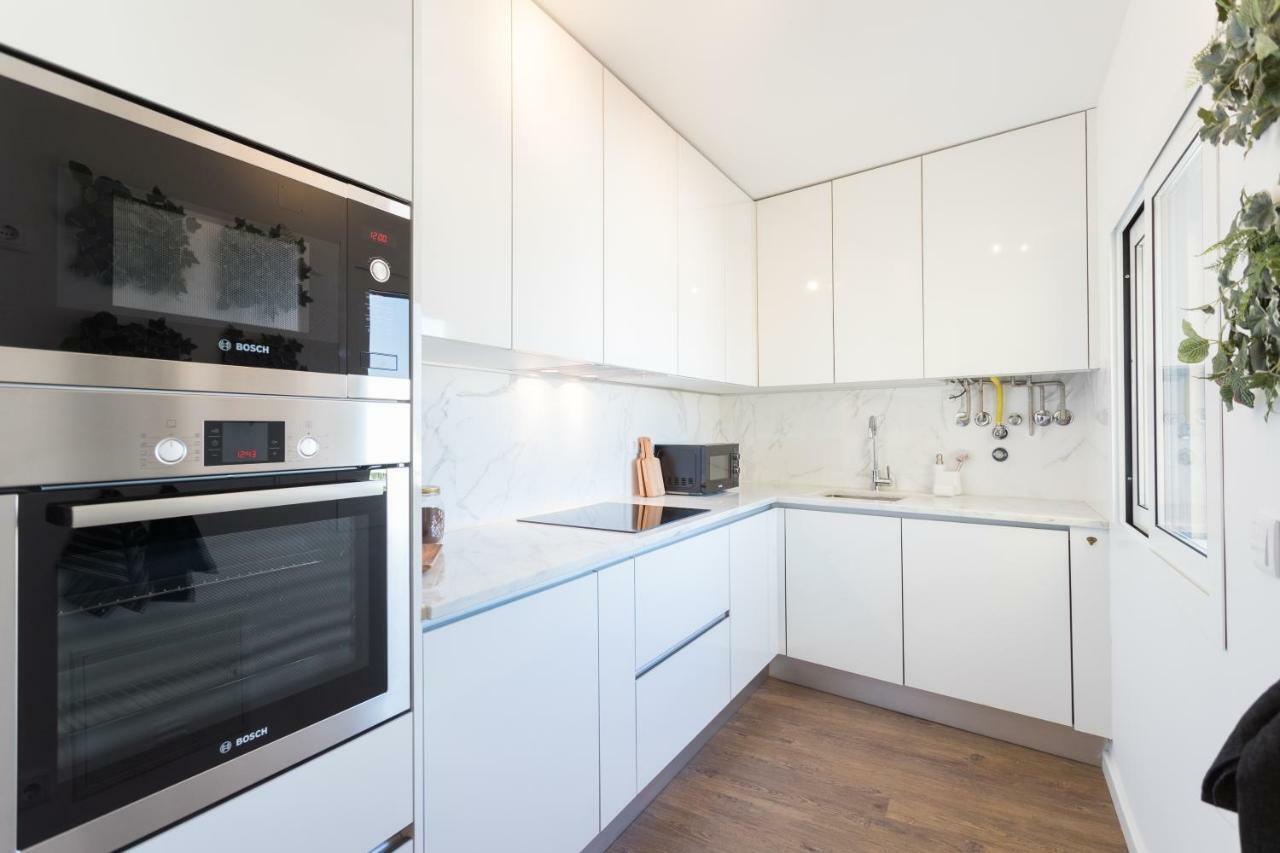 Apartment Alfama Lounge Three-bedroom W/ River View And Parking - By Lu Holidays Lisbon