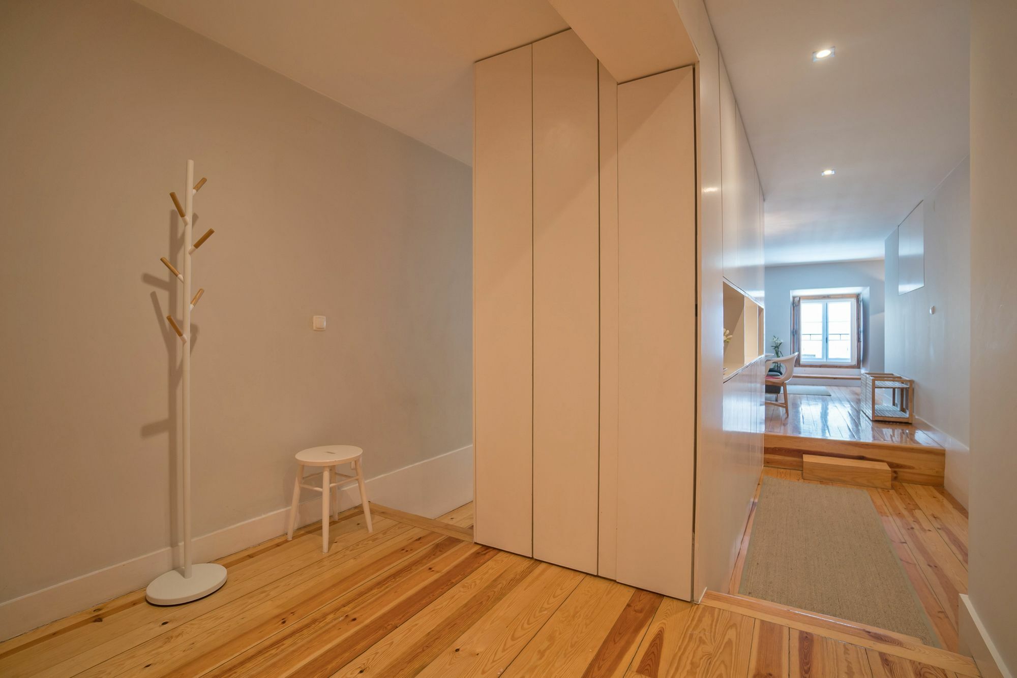 Elegant And Cozy Apartment