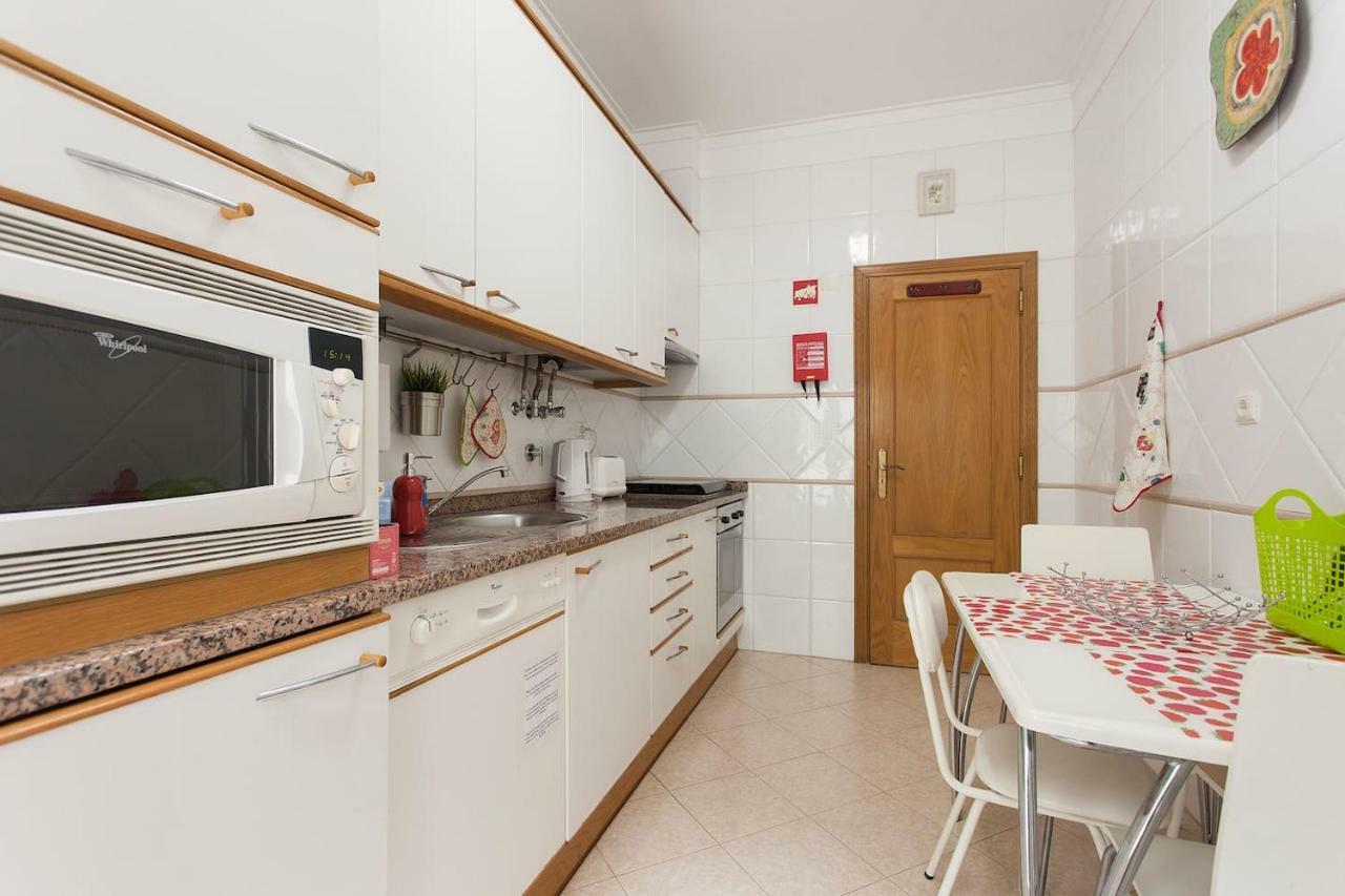 Apartment Sunny Terrace Lisbon