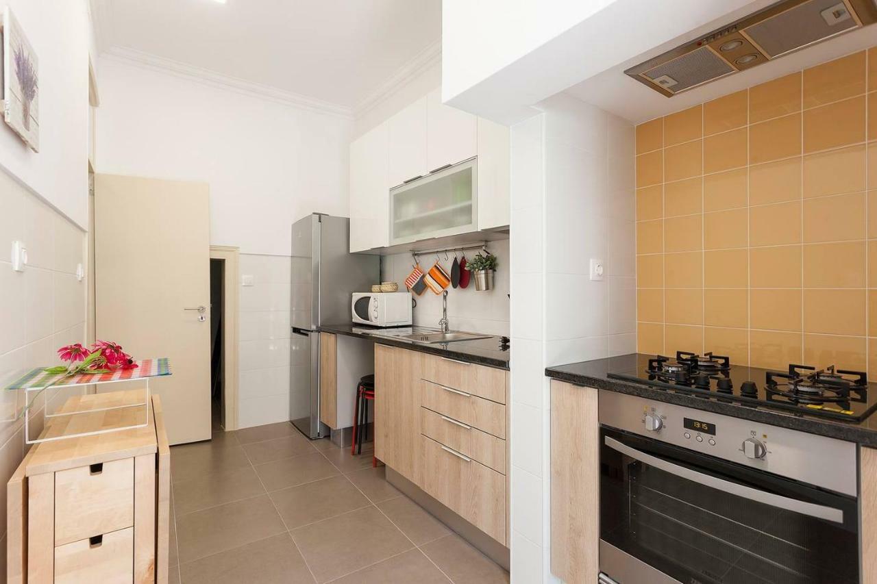 Sunny Orange Garden In Apartamento
