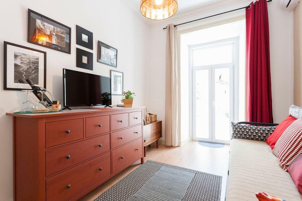 Sunny Orange Garden In Apartamento Lisboa