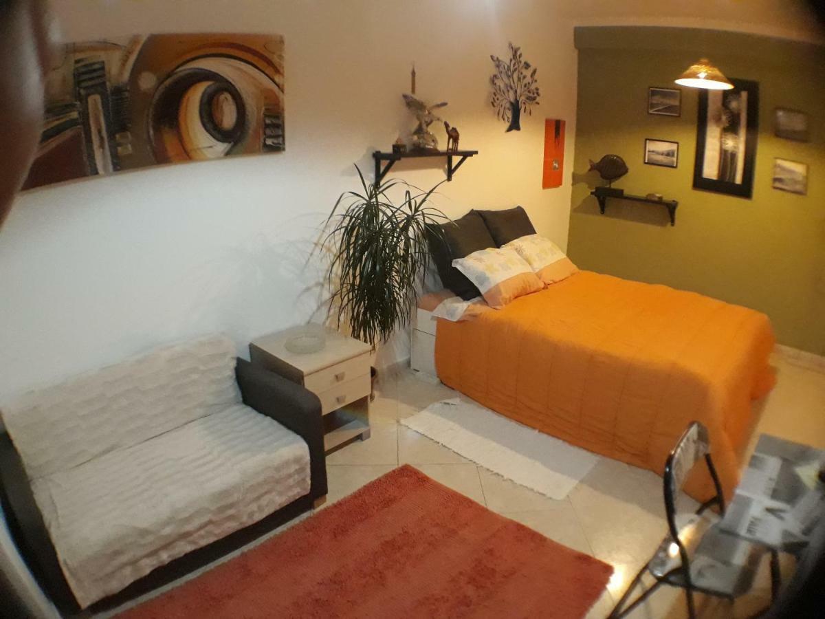 Moscavide Nº 1 M1 Homestay Lisbon