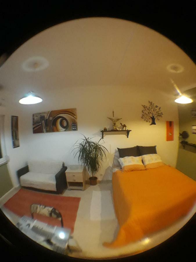 Homestay Moscavide Nº 1 M1 *