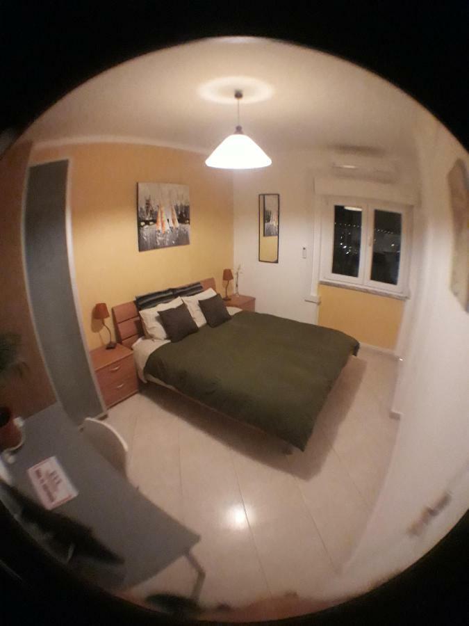 Homestay Moscavide Nº 1 M1 Lisbon