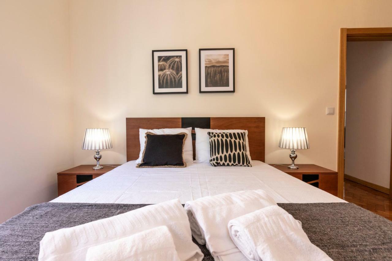 Like-home-t3 Apt-campolide, Near Amoreiras Mall Apartment *