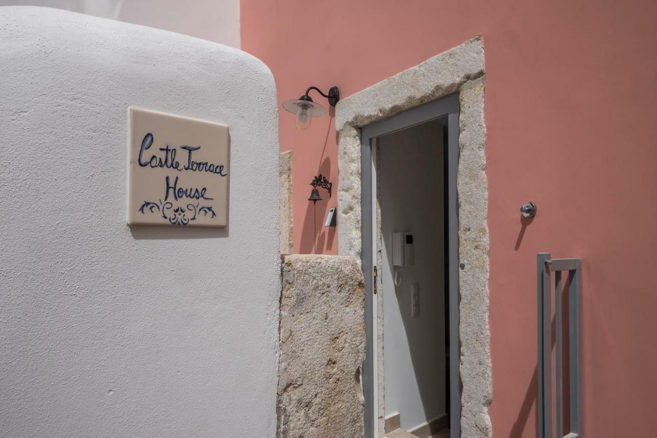 Castle Terrace Exclusive - By The Castle * Lisboa