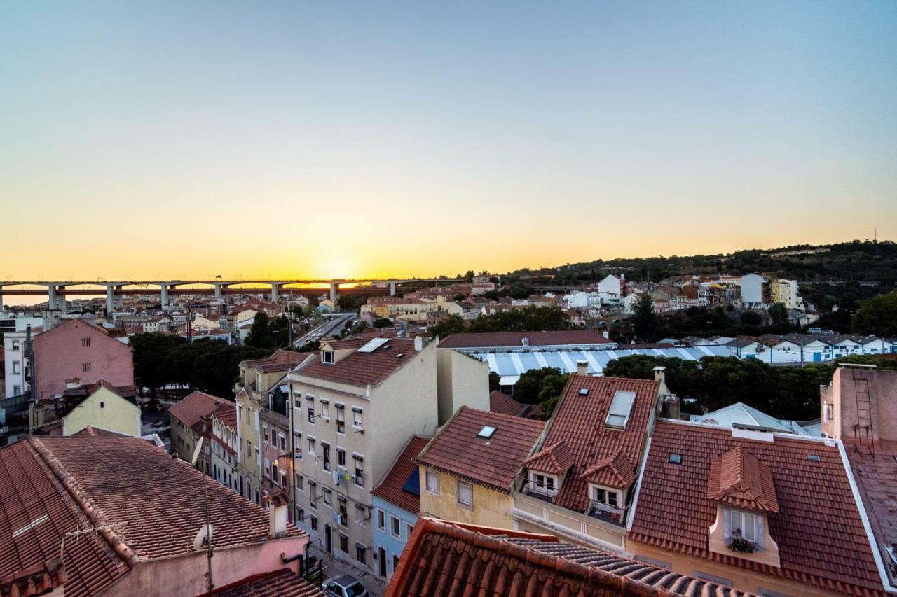 The Explorers - Sunny Stylish Family-friendly Apartment