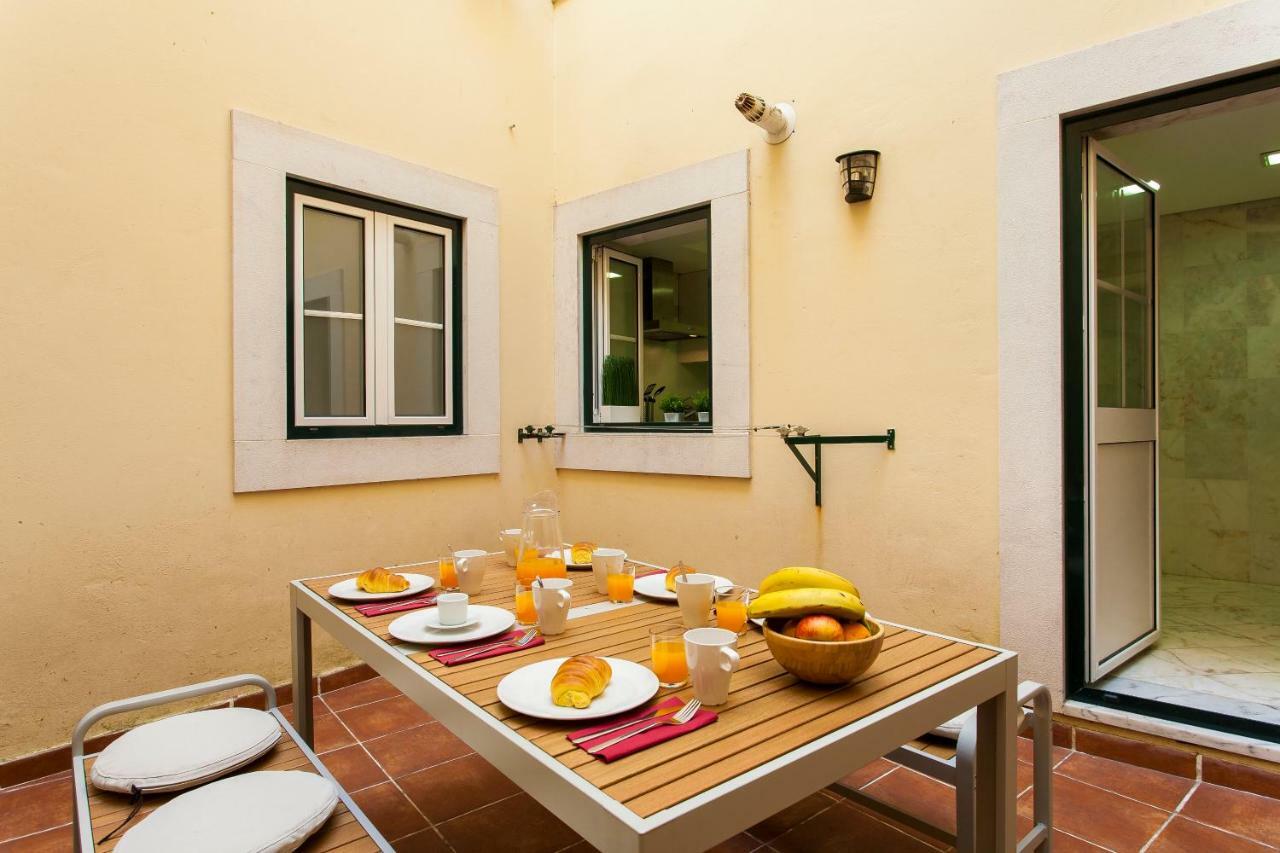 Apartment Chiado Patio *