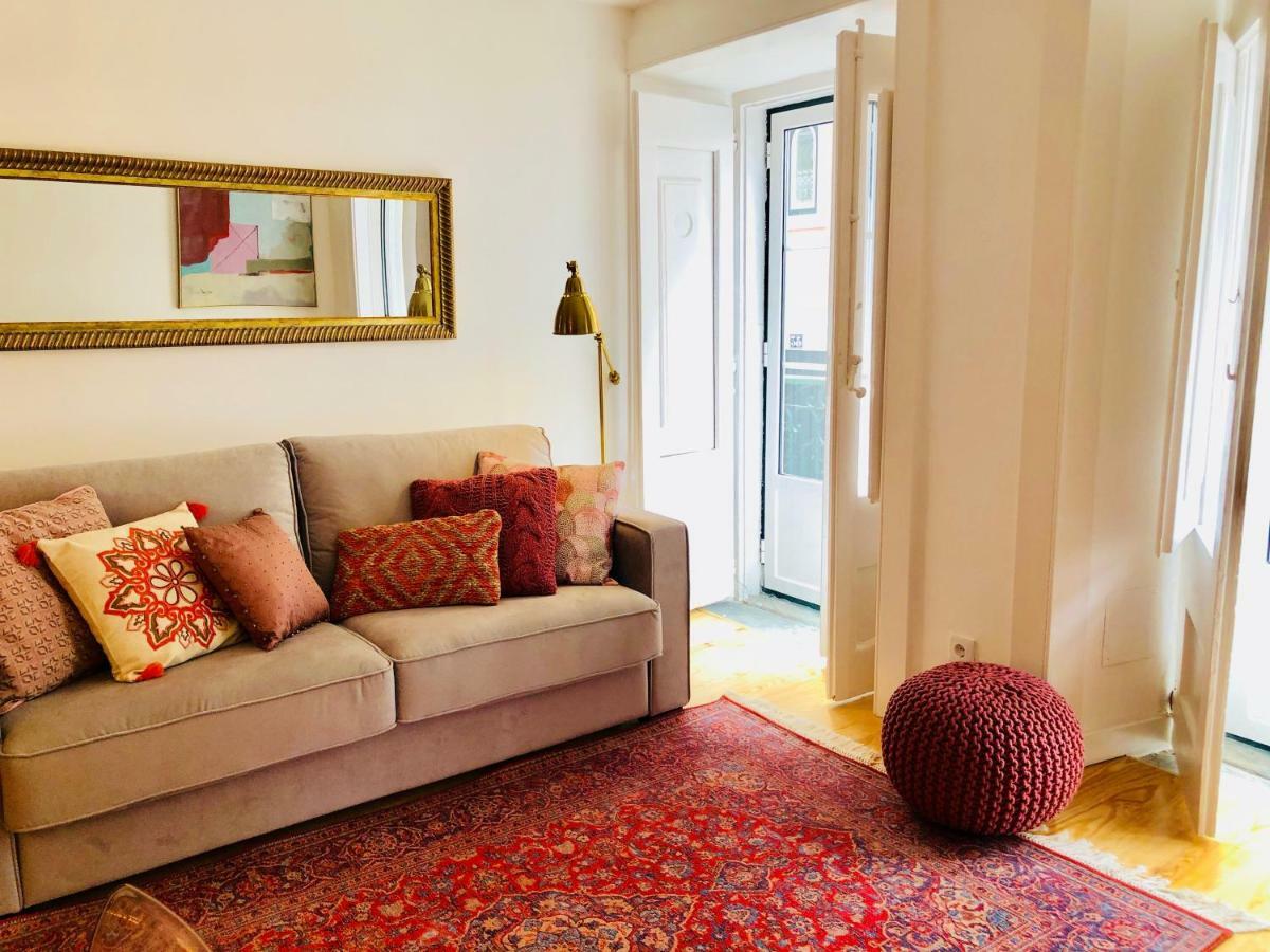 Brand New Bairro Alto Old Style Apartment *