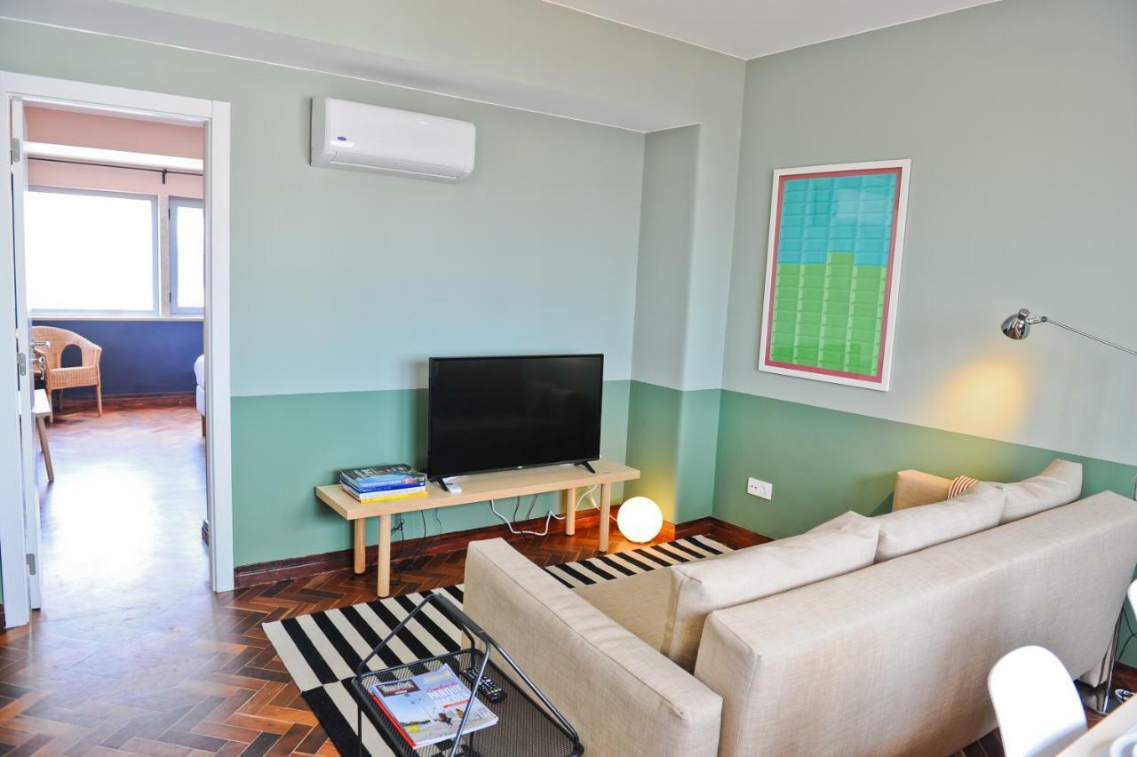 Apartment Pop The Cork In By Misha's Place 5b