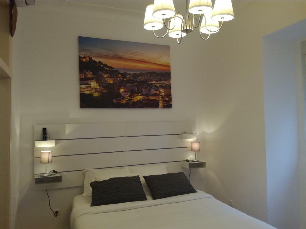 Flor Liz Apartment *