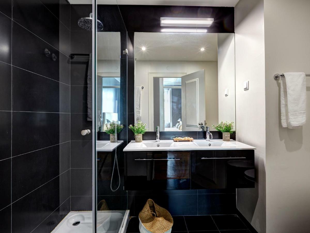 Apartment Canaan Boutique Fanqueiros 114 By Get Your