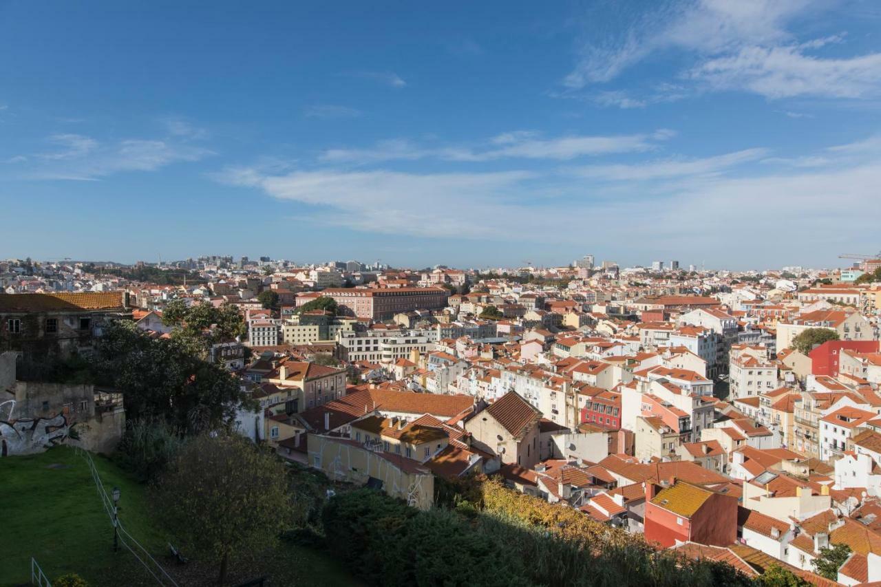Modern With View Near Castelo De Sao Jorge * Lisbon