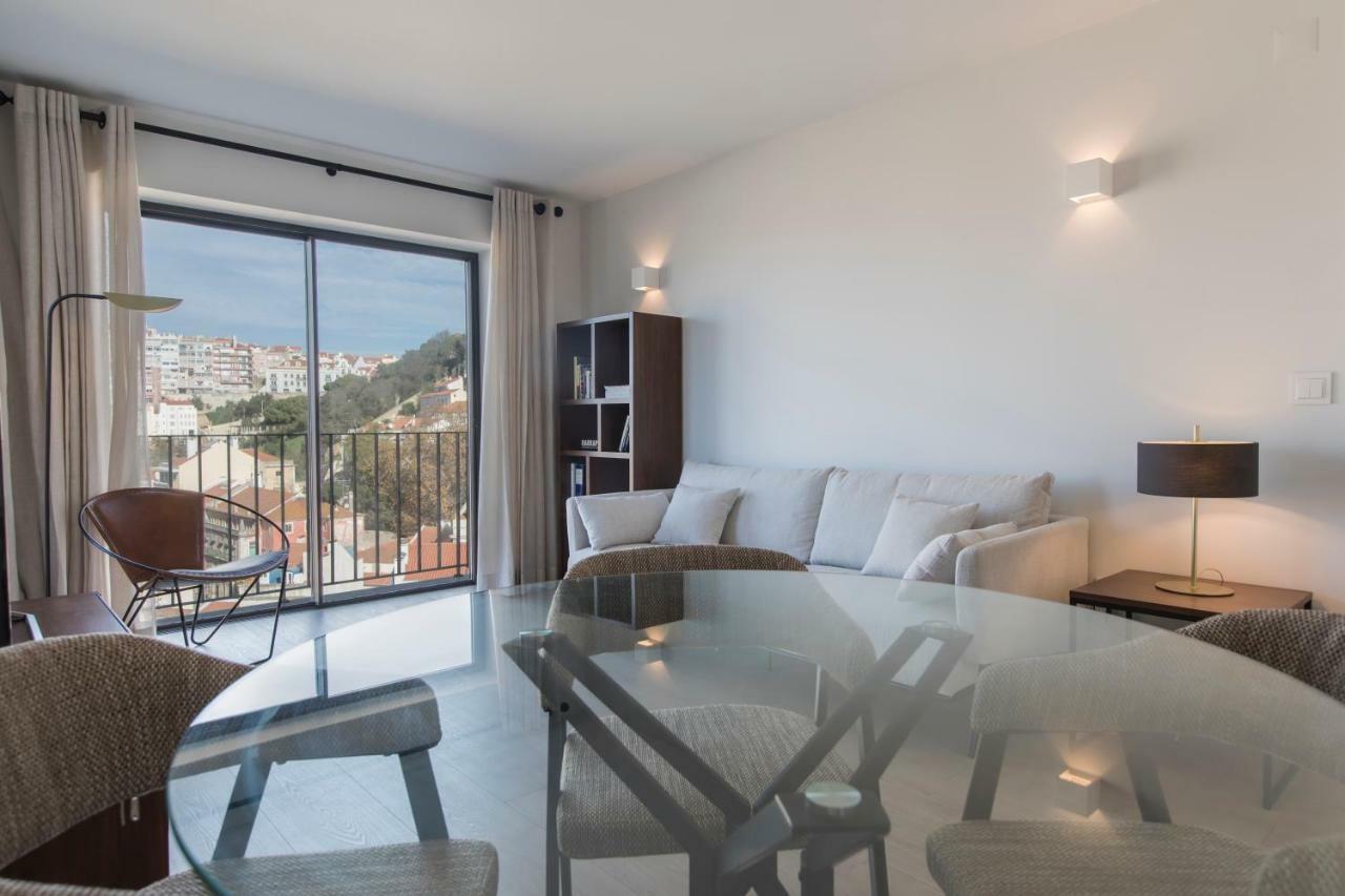 Modern With View Near Castelo De Sao Jorge *