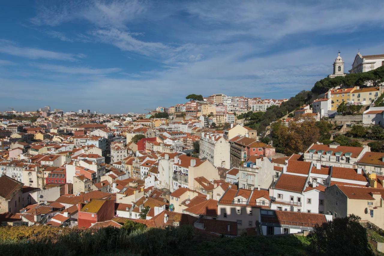 Modern With View Near Castelo De Sao Jorge * Lisbon