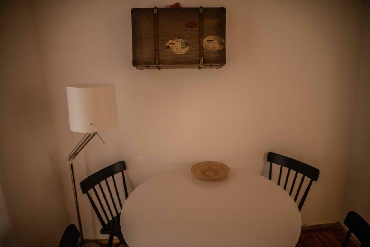 The Blue House - Lively Bairro Alto Apartment Lisbon