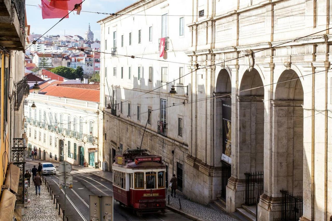 Calcada Do Combro