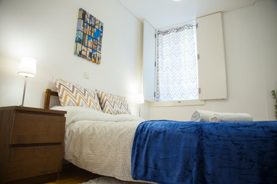 Apartment Fala-so 16 - 4 Bed Elegance In Historic District Lisbon