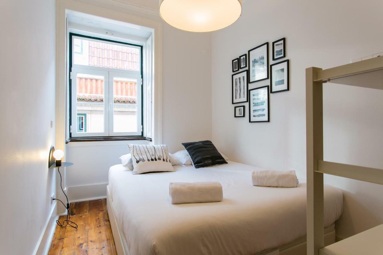 Joivy Splendid 2br Flat In Bairro Alto, Nearby Luis De Camoes Square Apartment