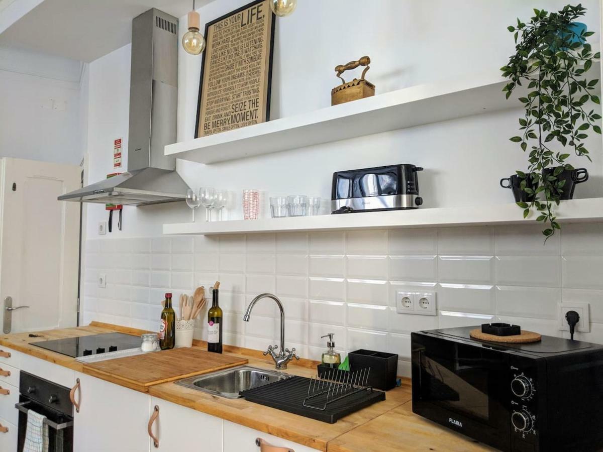 Apartment Charming One Bedroom Flat Lisbon