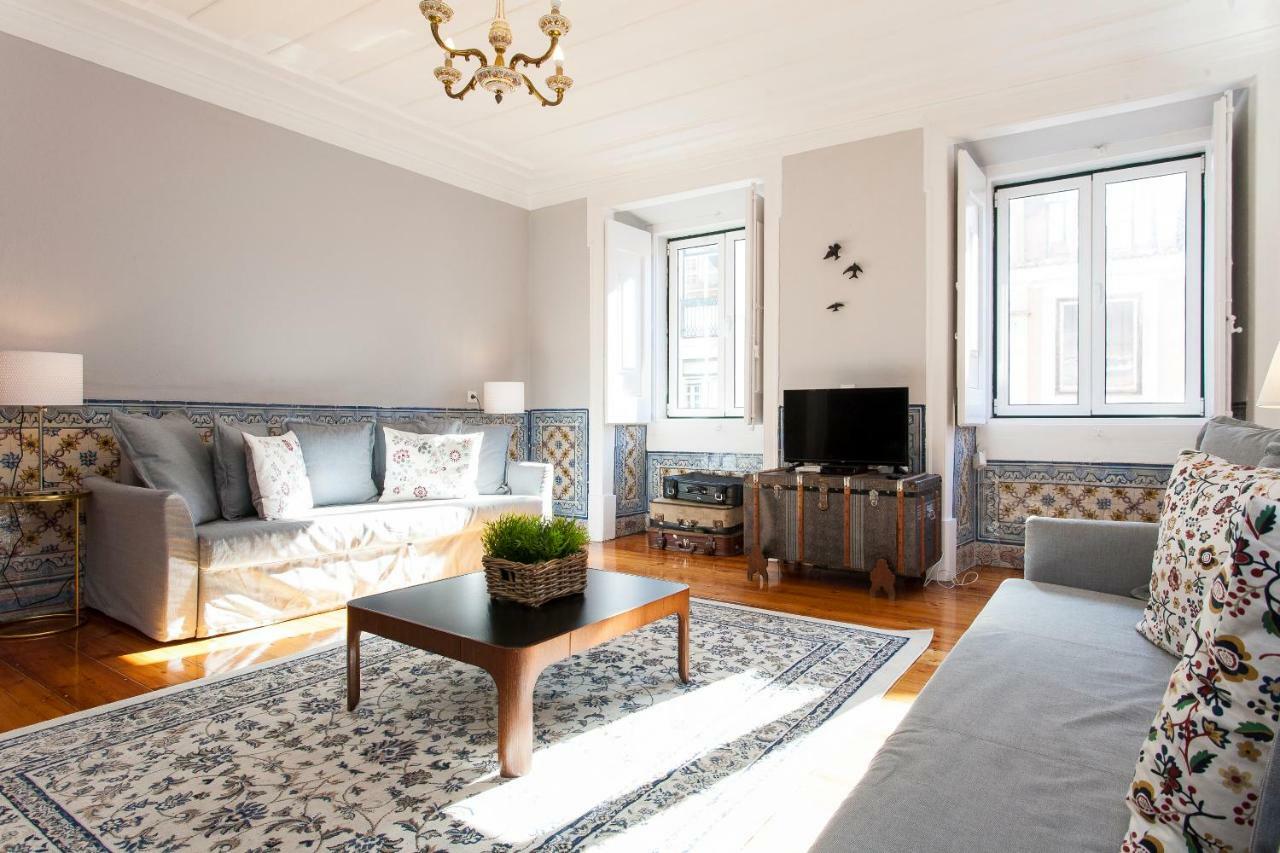 Apartment Camoes By Hill