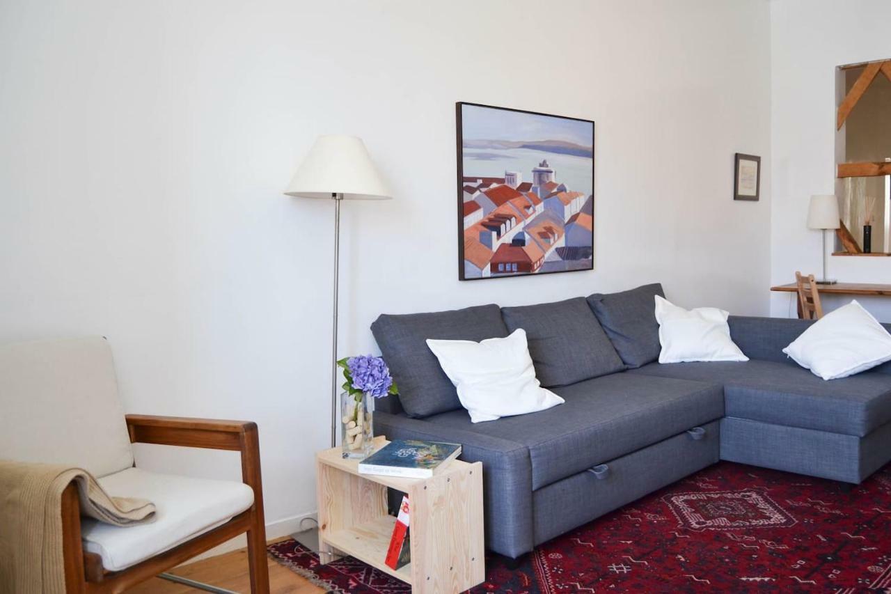 Family By The River Apartment Lisbon