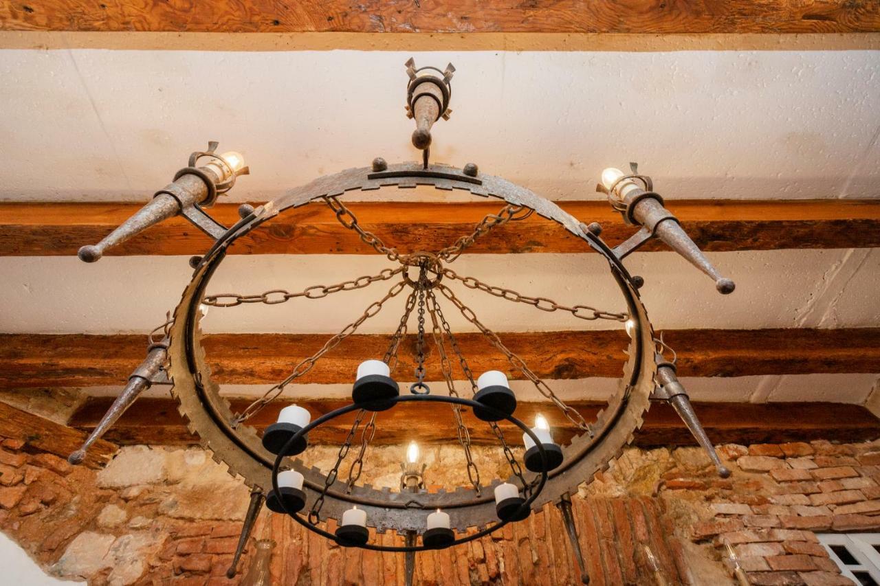 Romantic Medieval Apartamento *