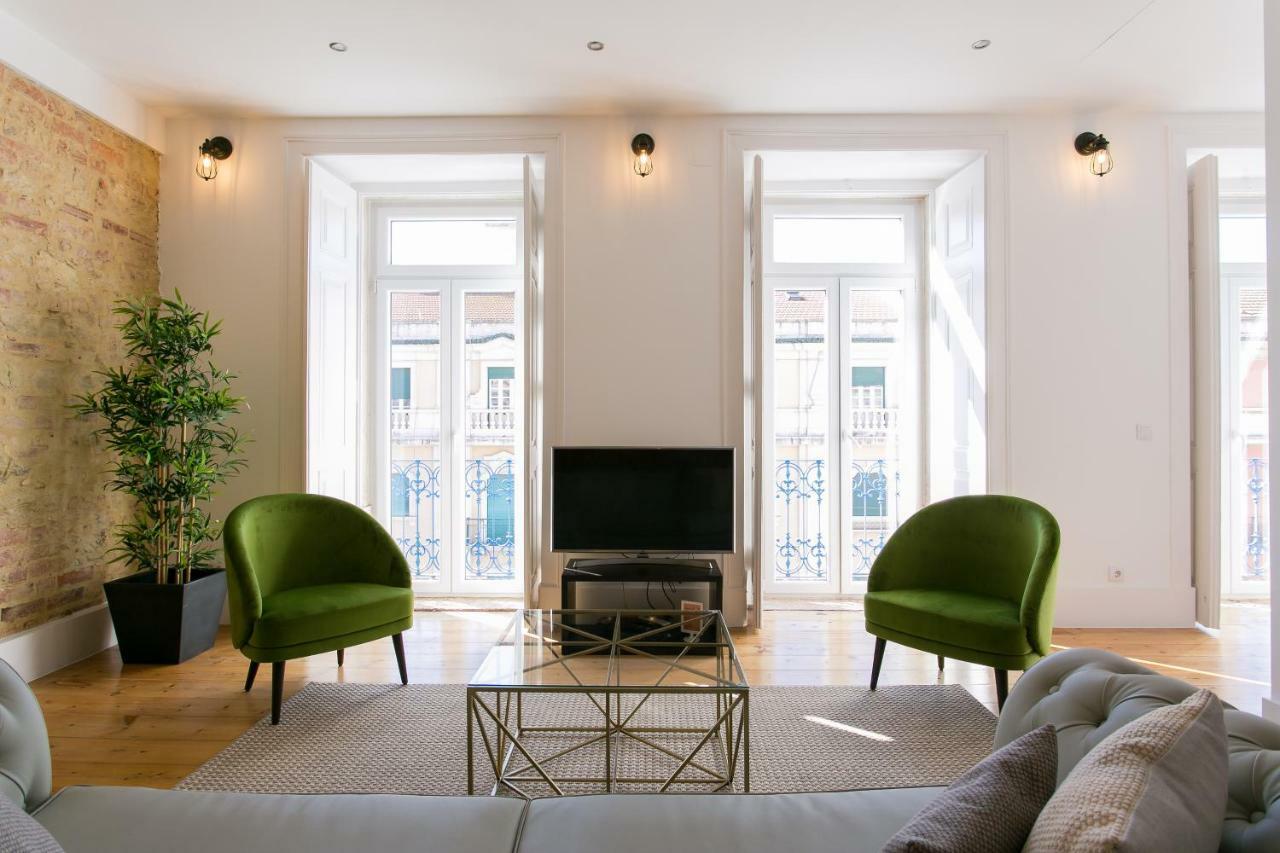 Joivy Gorgeous 3br With Balcony Nearby Time Out Market