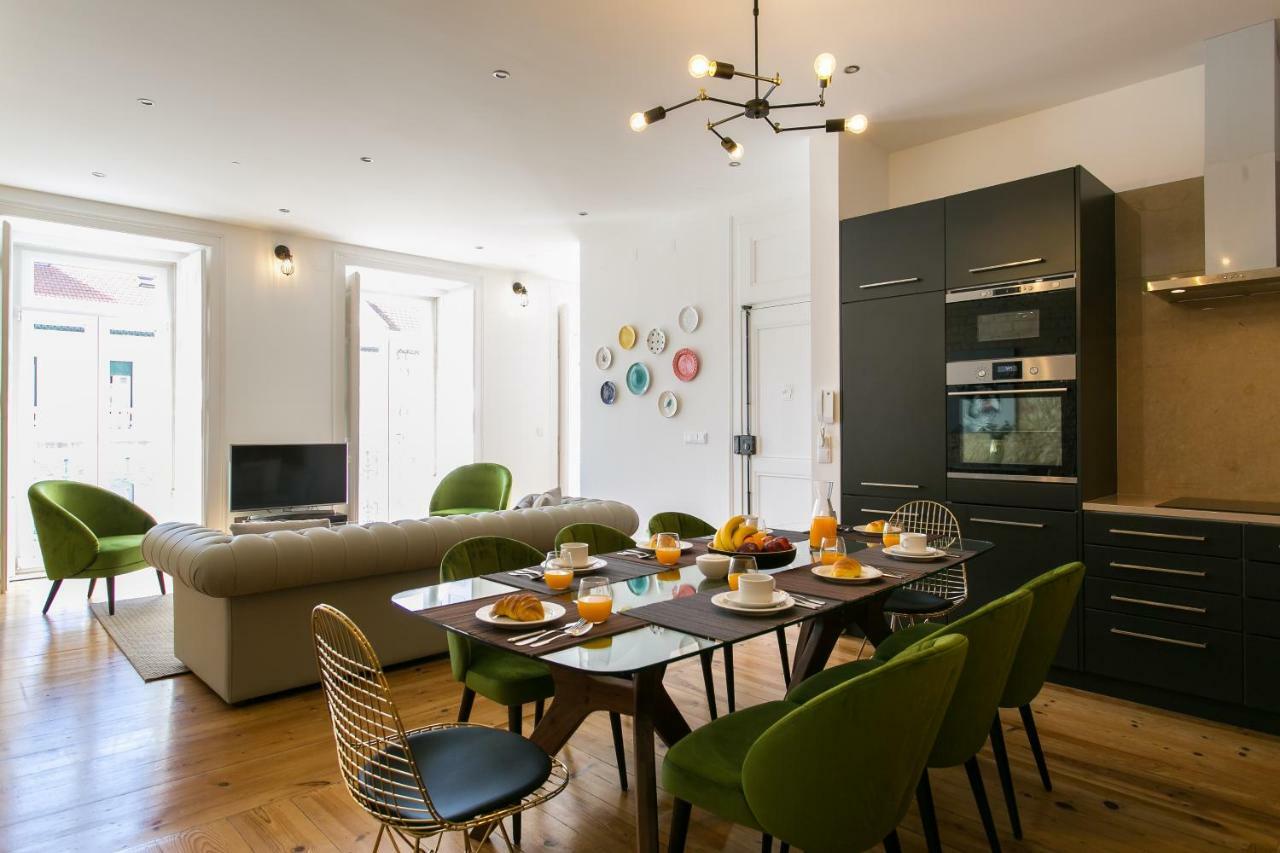 Apartment Joivy Gorgeous 3br With Balcony Nearby Time Out Market Lisbon
