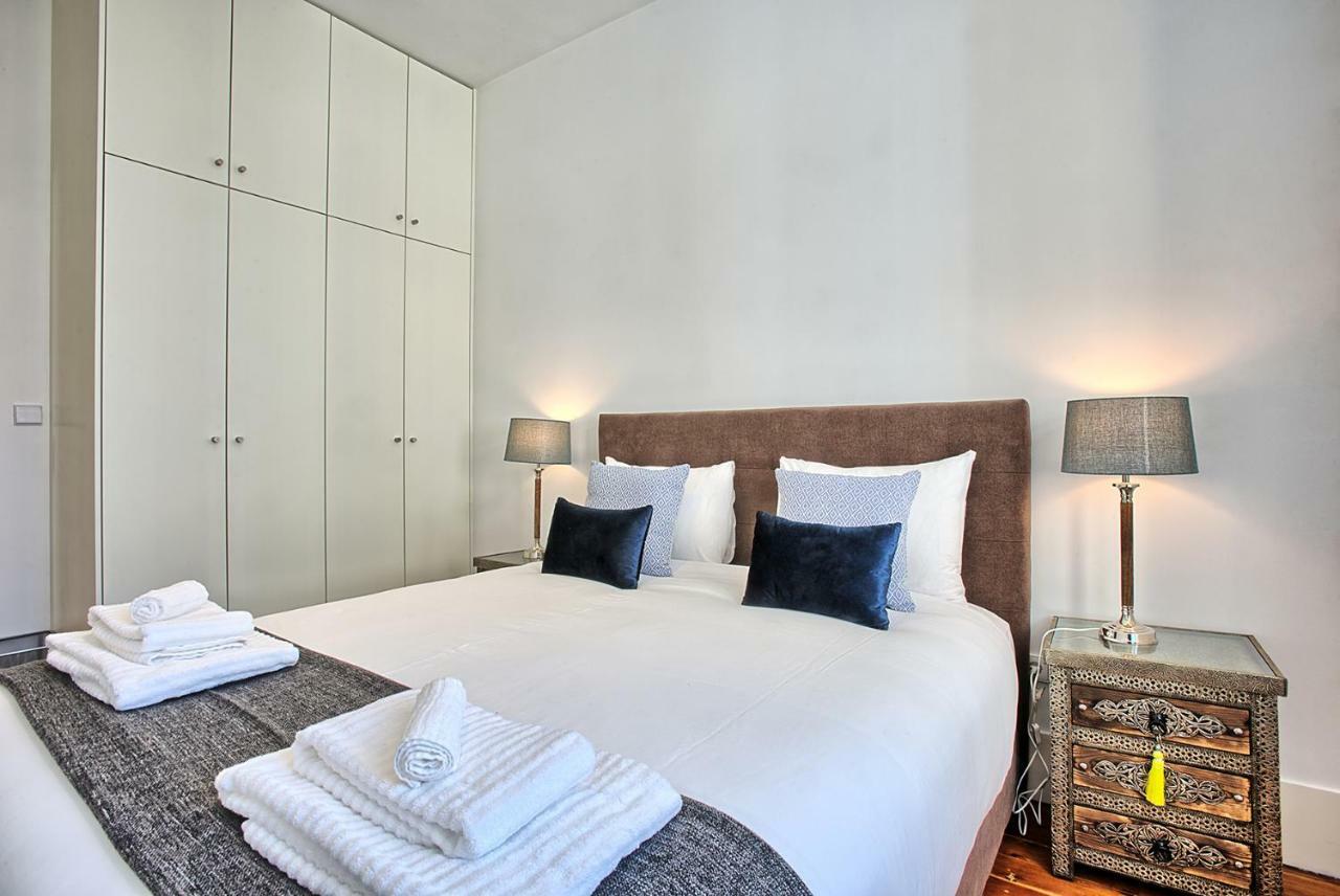 Myplacelisbon - Luxury Trindade Iii Apartment Lisbon