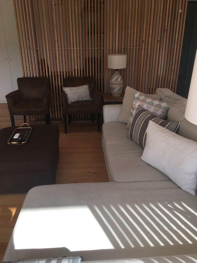 Park Avenue Vieira Apartment *