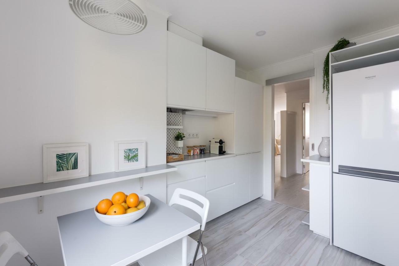 Light-filled, Fully Renovated Near Belem, By Timecooler Apartment *