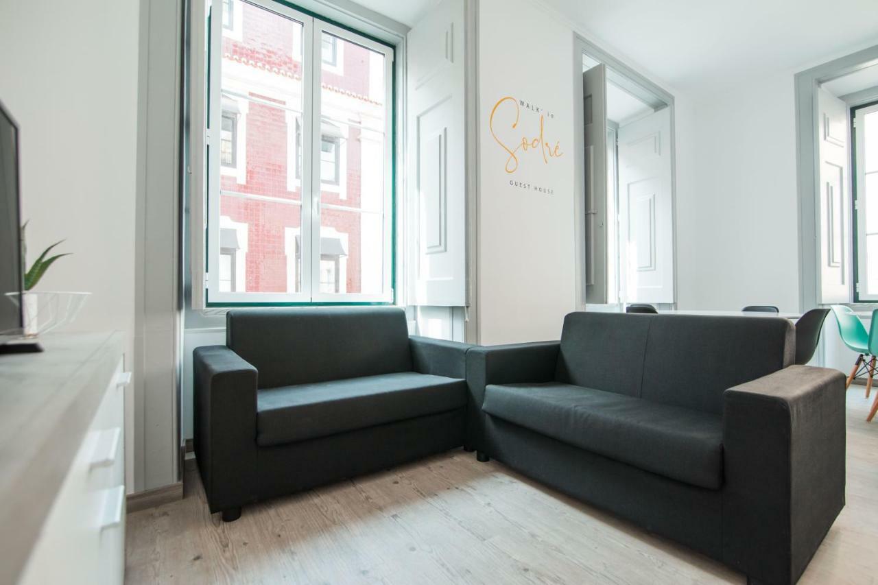 Walk'in Sodre Hostel *