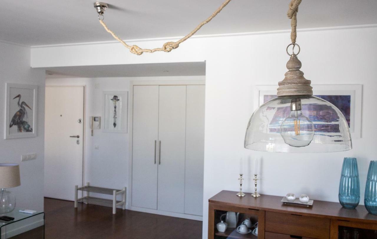 Charming With Balcony & Pool Apartment