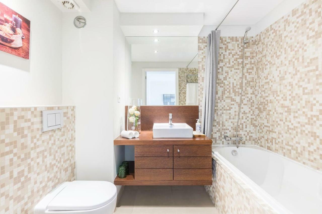 Amazing Flat - Pool And Parking * Lisbon