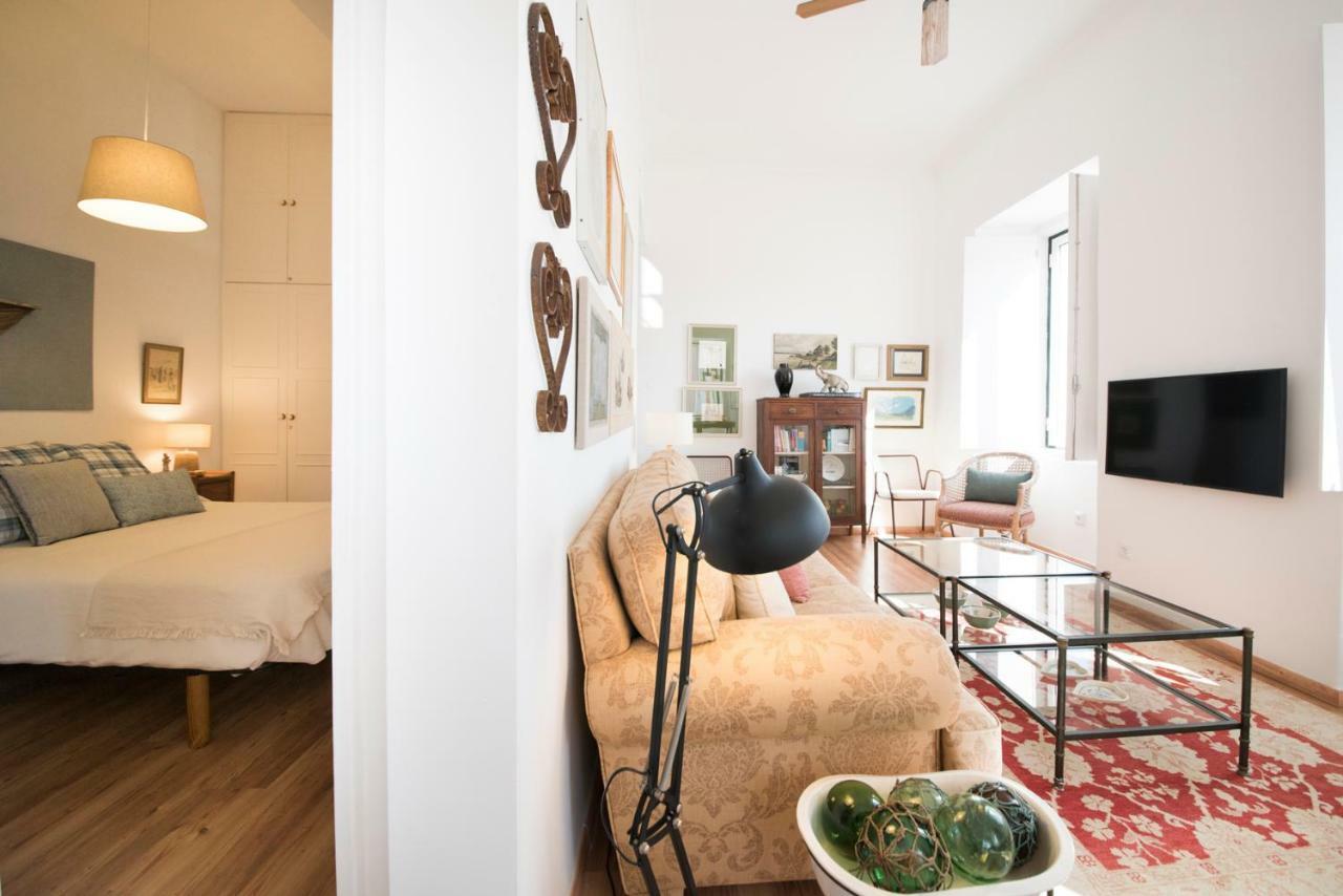 Apartment Light Lovers *