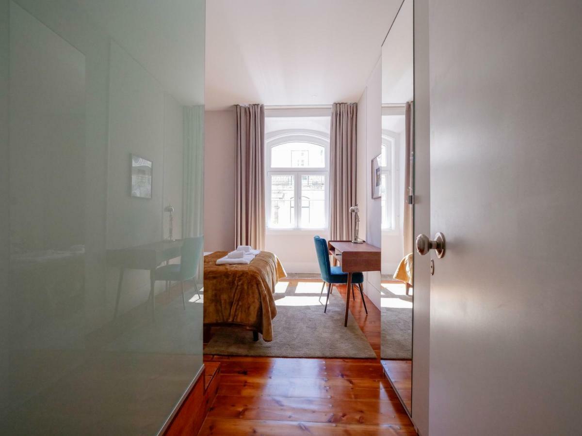 Fanqueiros 196 - Center Apartment *