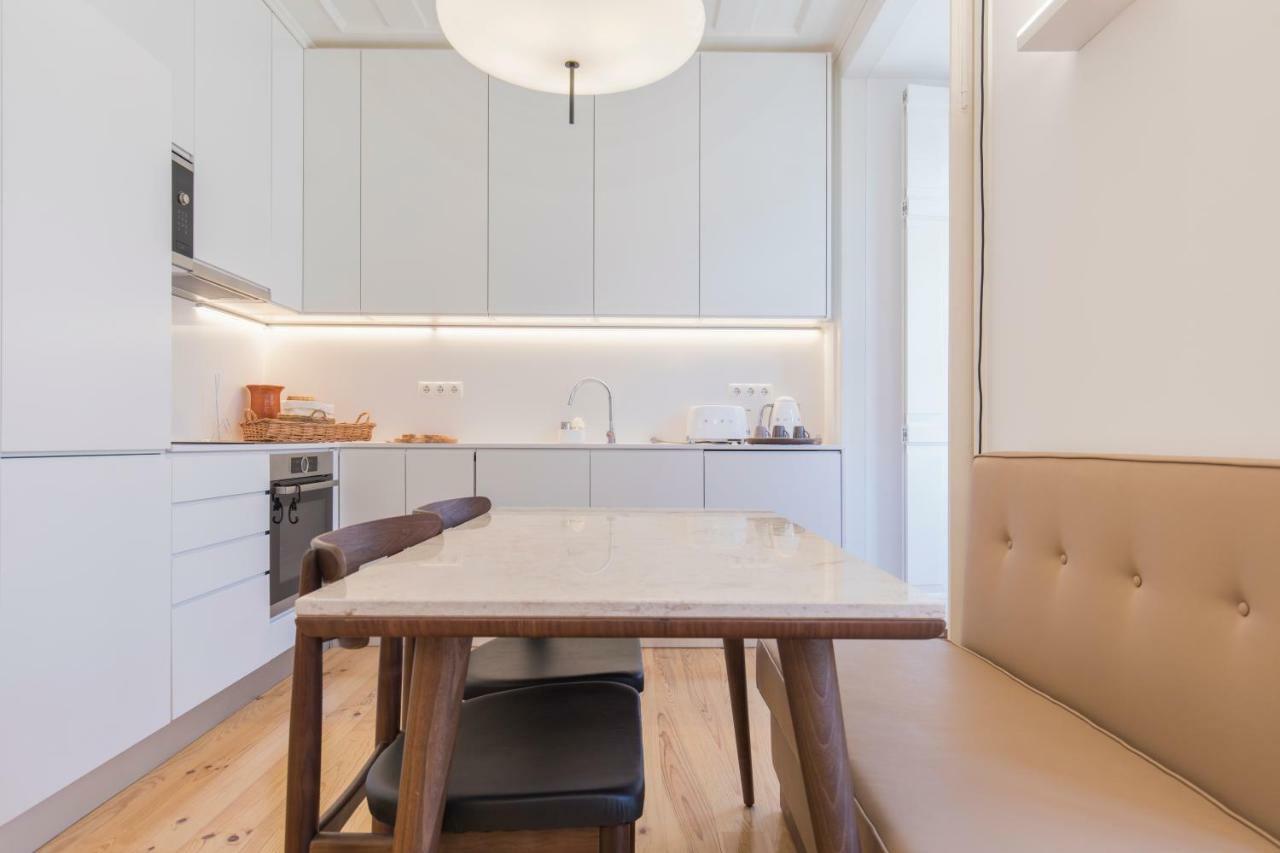 Charming 2 Bedroom In Baixa Chiado Apartment *