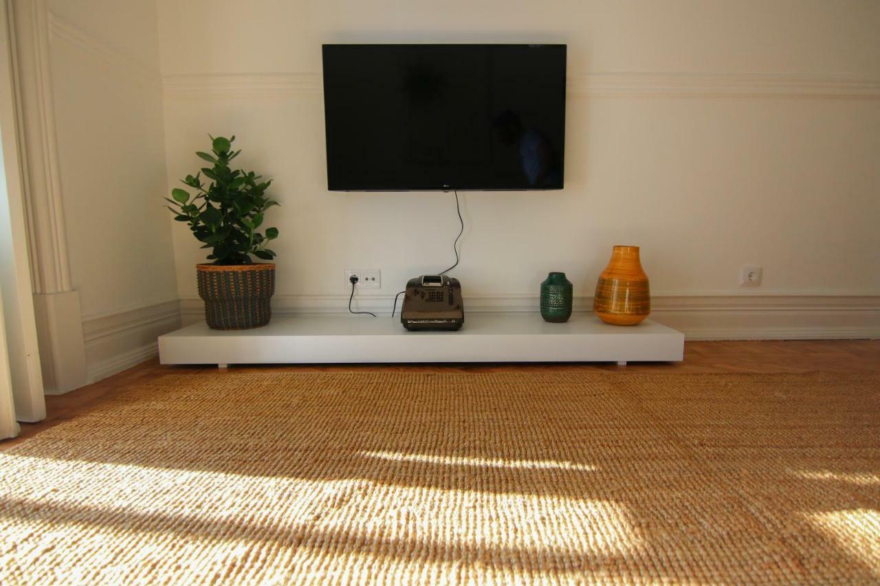 Amazing Fully Renovated In Center Lisbon