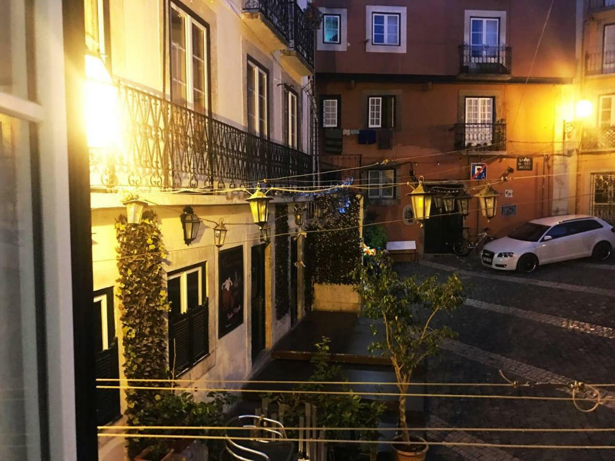 Apartment The Spot In Alfama Lisbon