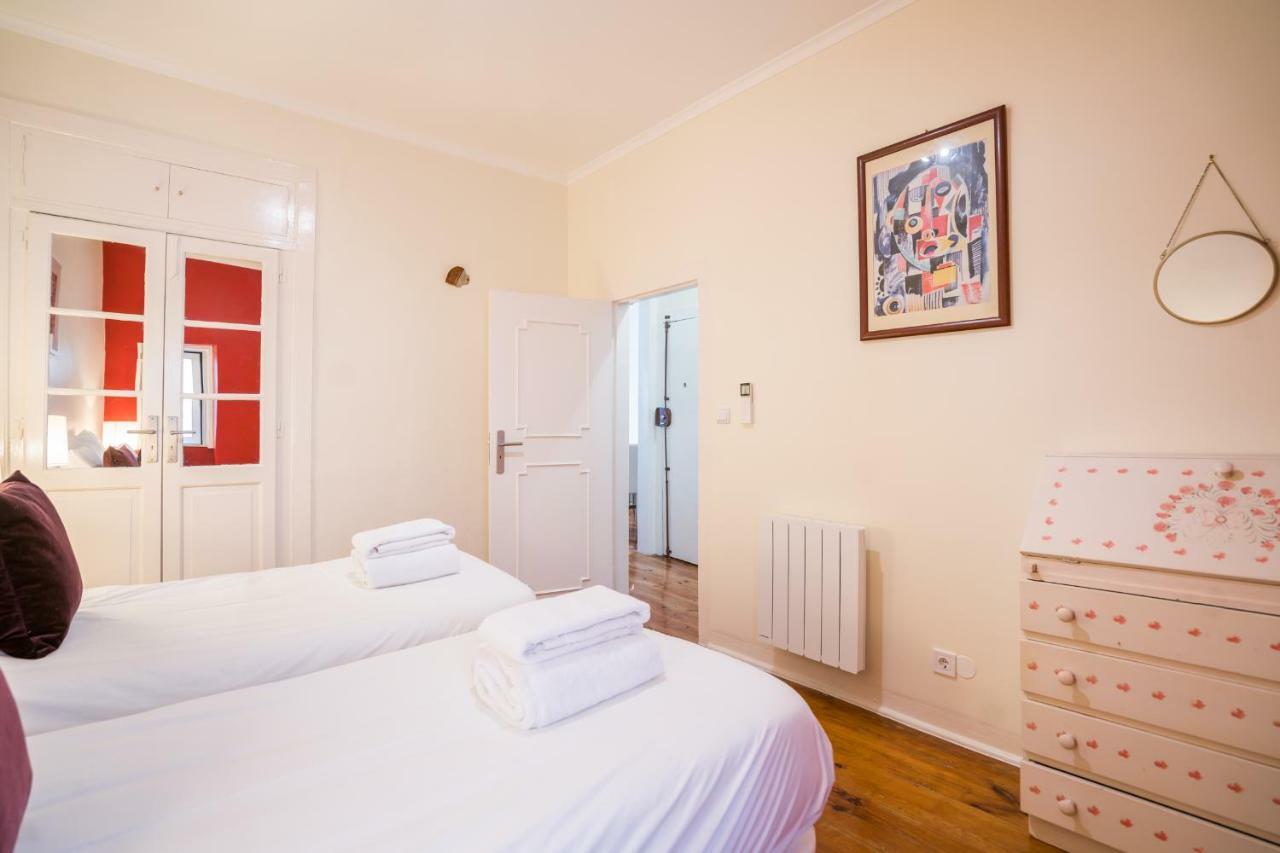 São Bento Authentic Apartment. Apartamento *