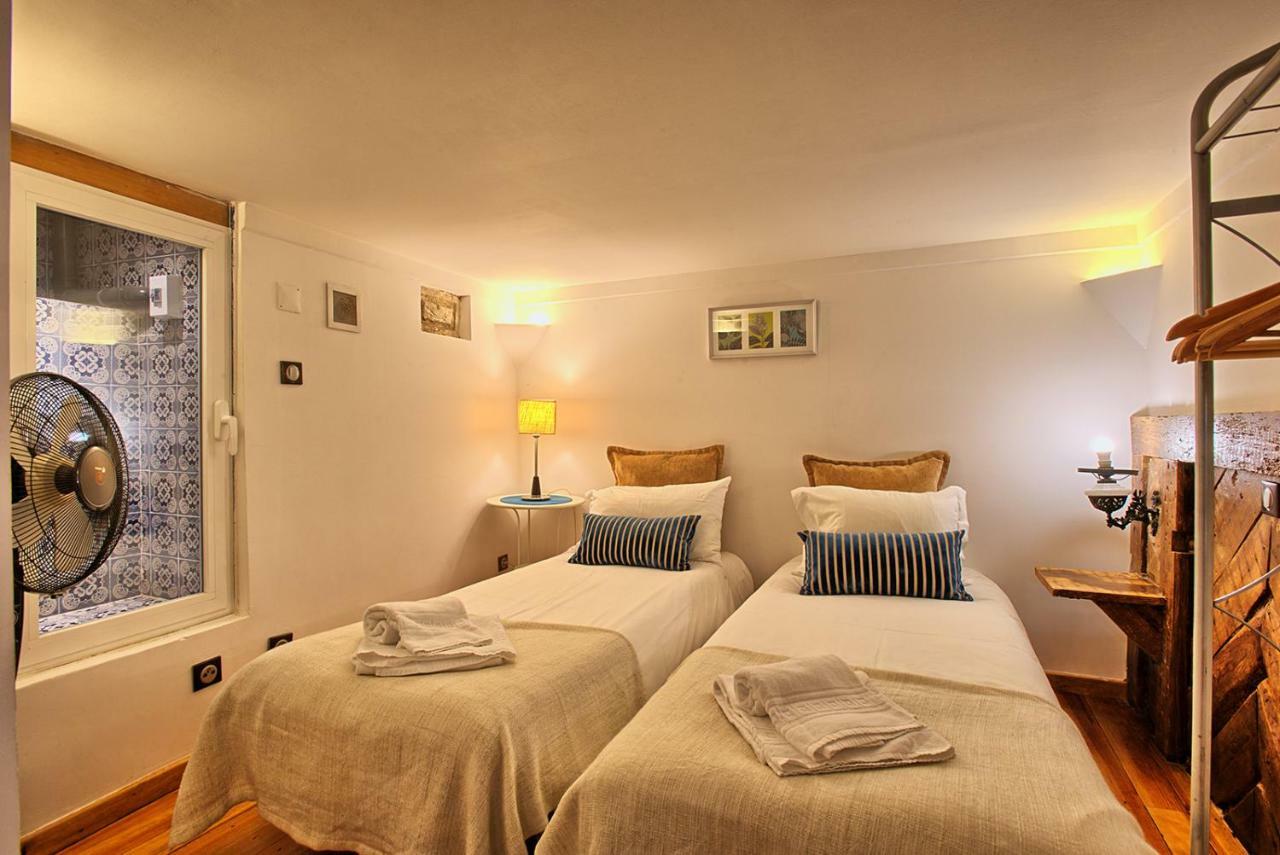 Apartment Localtraveling Historic Center Travessa Lisbon