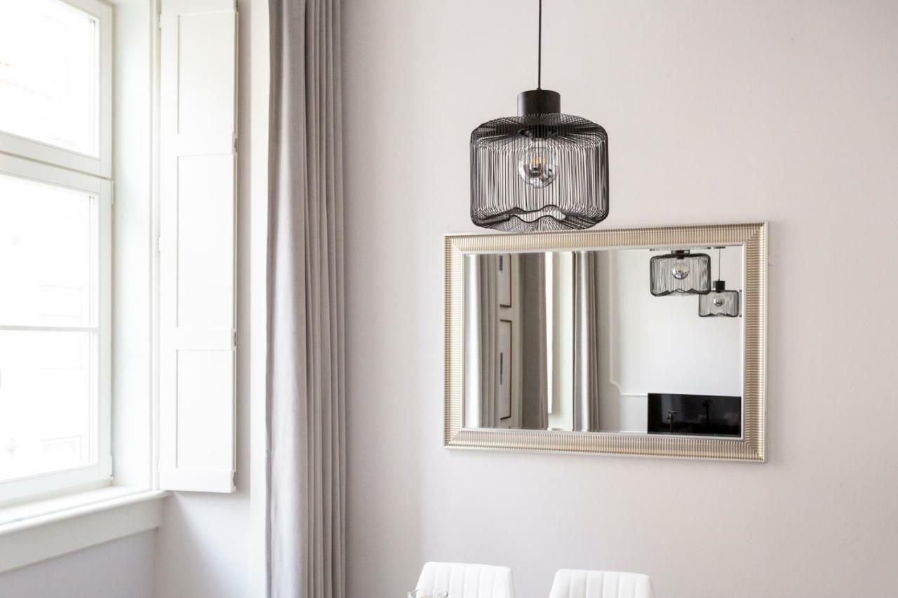 Apartment Joivy Wonderful 2br Flat In The Centre Lisbon