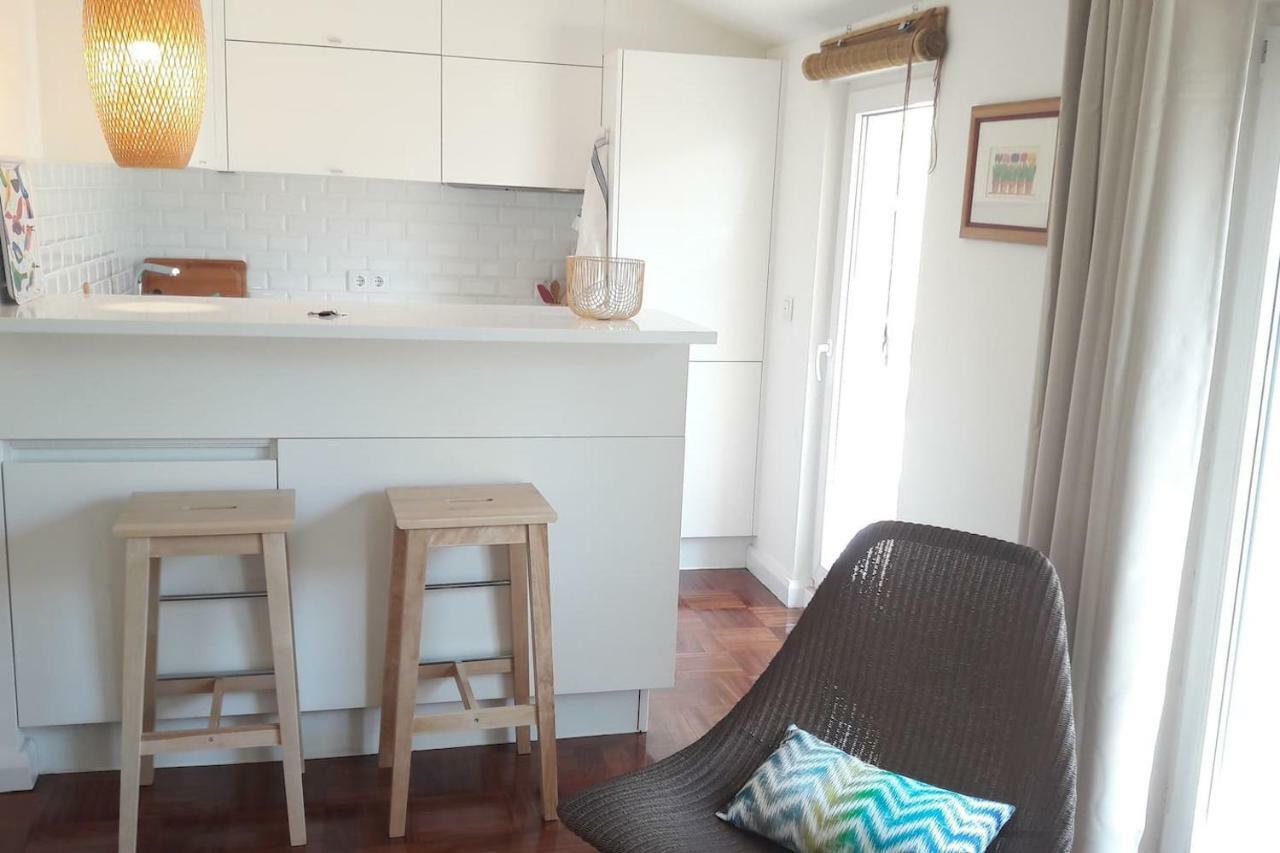 Modern Cosy Flat With Terrace In Campo De Ourique. *
