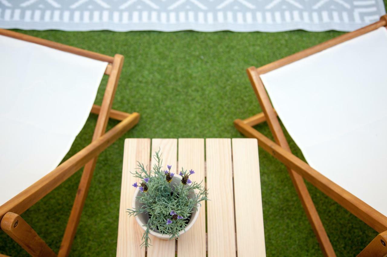 Renovated With Private Courtyard, By Timecooler