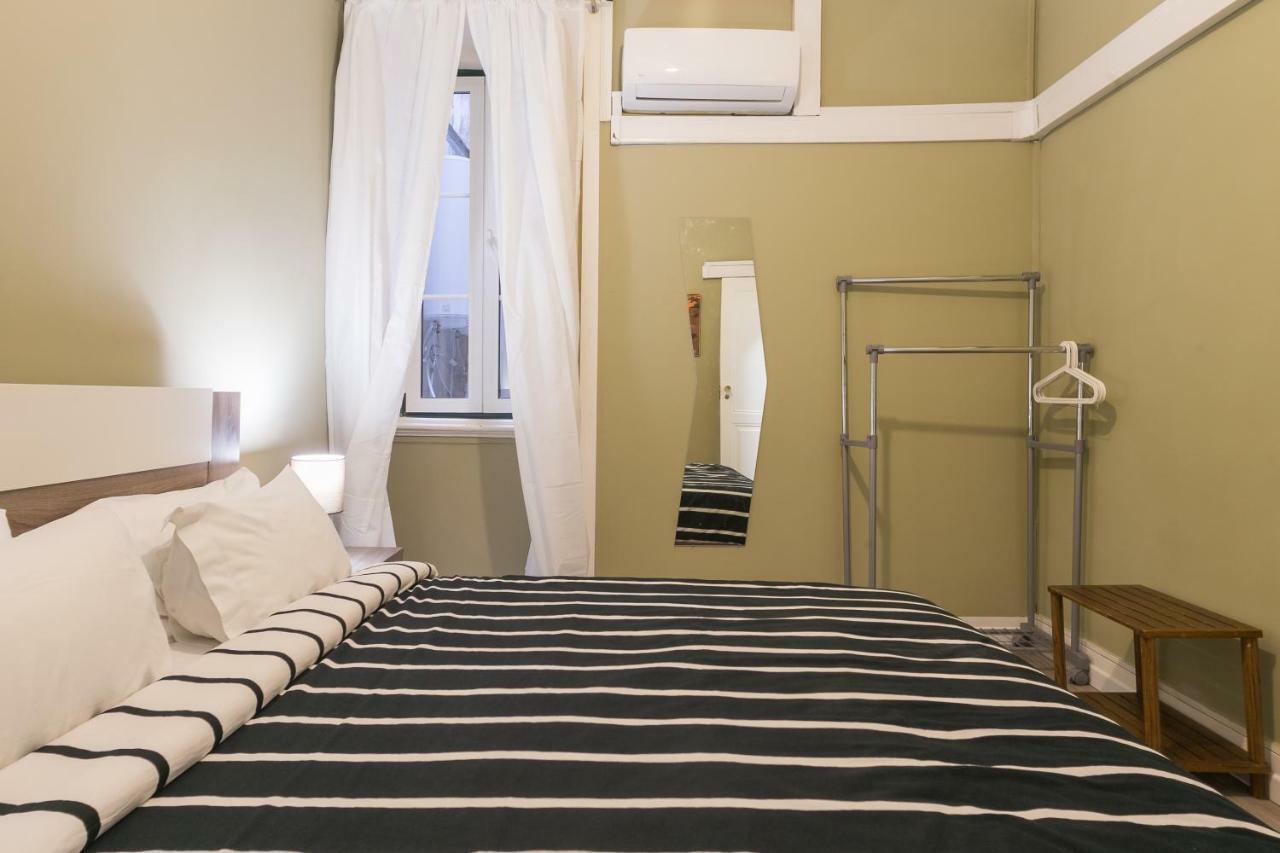 Hostel Seven Hills (adults Only) *