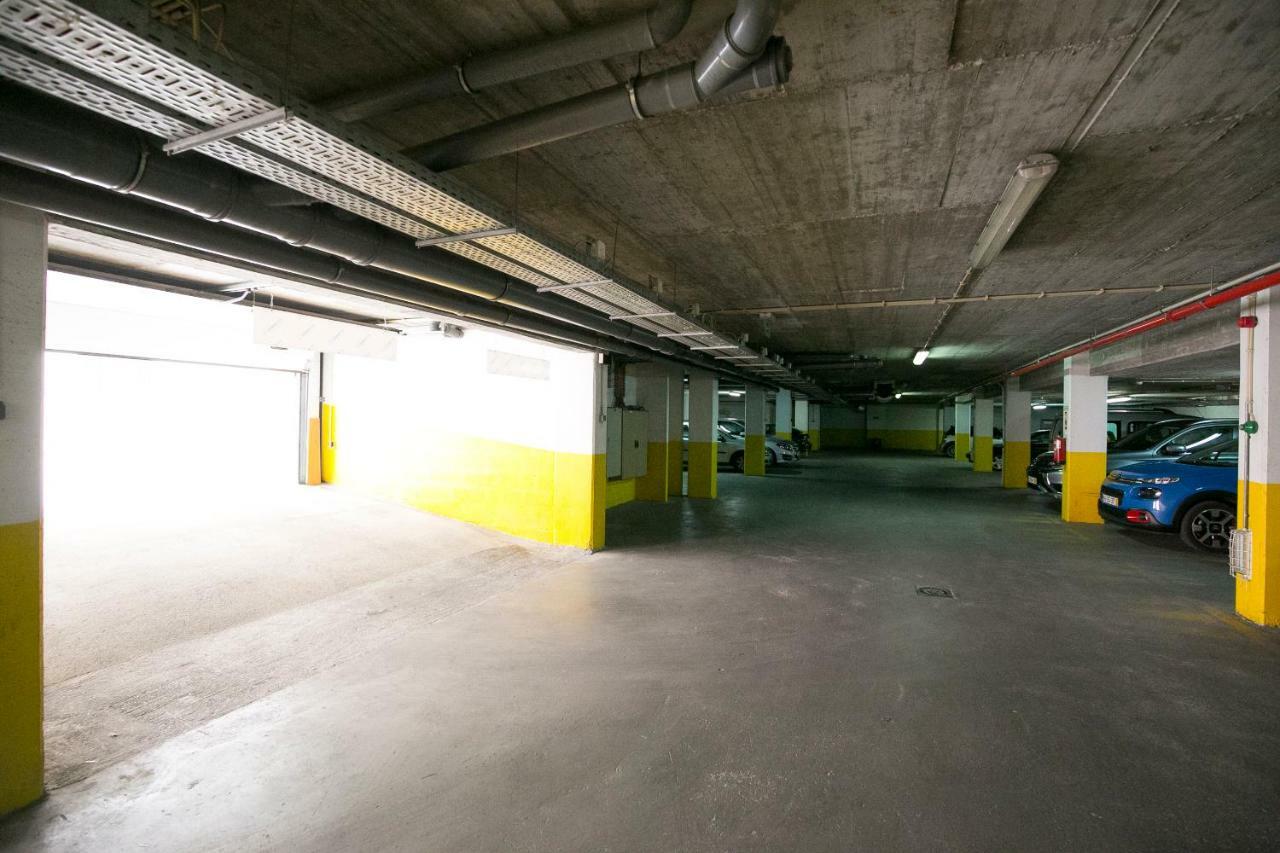 Downtown Free Parking Apartment *