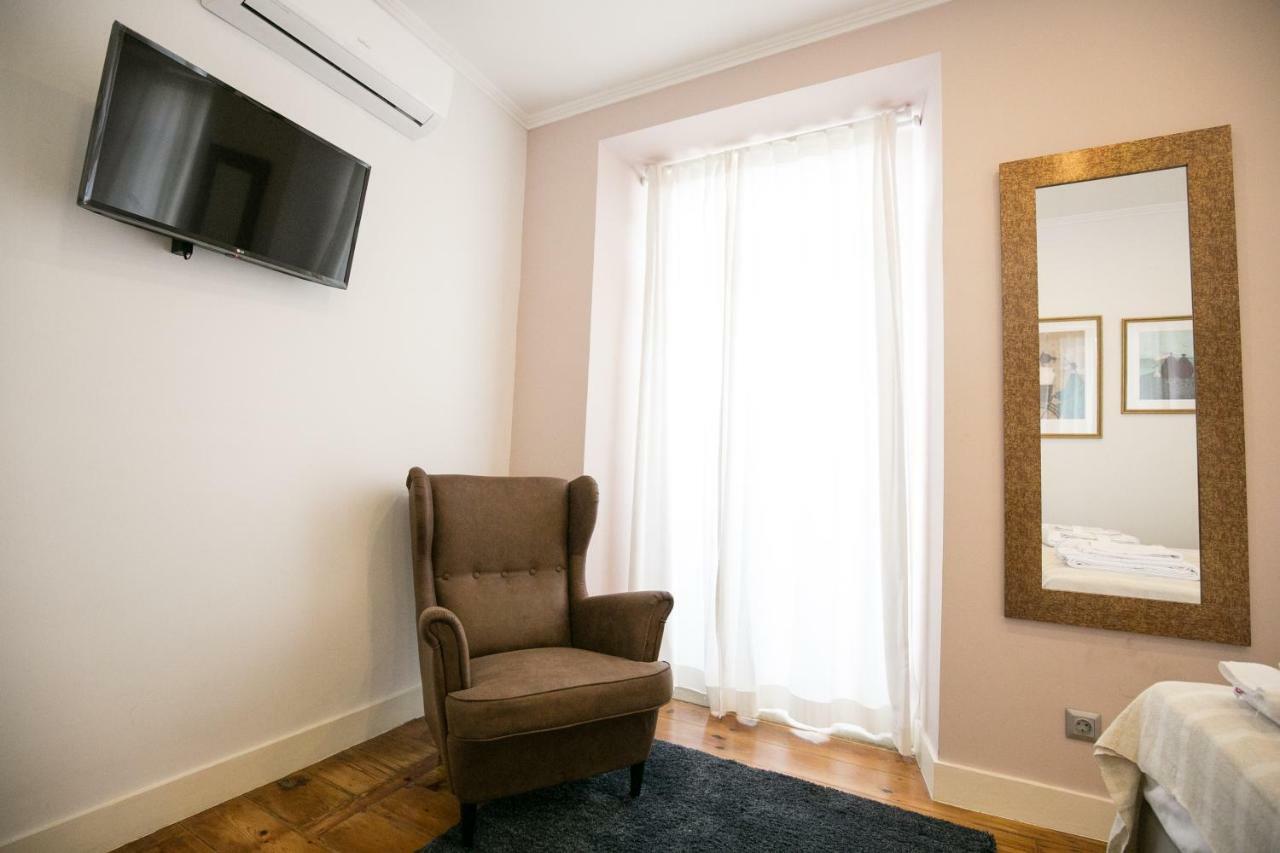 Homestay Rua Luciano Cordeiro Bhuiyan Family Host Lisbon