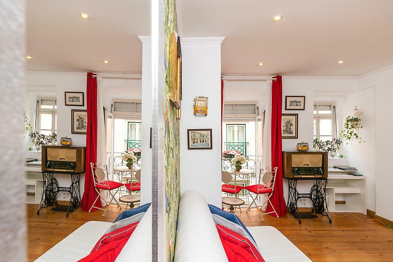 Romantic El Corte Ingles Apartment